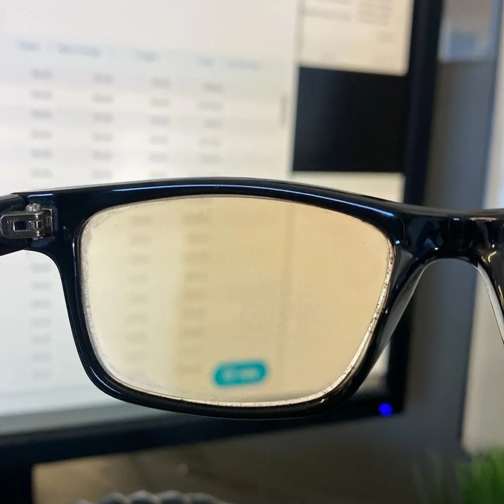 Gamma Ray blue light reducing reader glasses